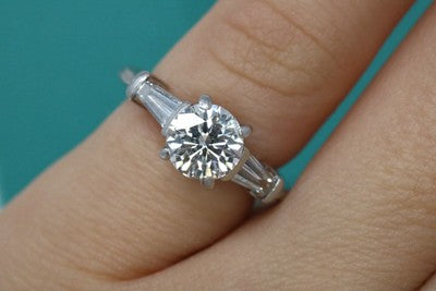 Tiffany & Co Round Diamond Engagement Ring 1.56ctw Three Stone Baguett