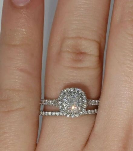 Tiffany & Co Soleste Diamond Engagement Ring
