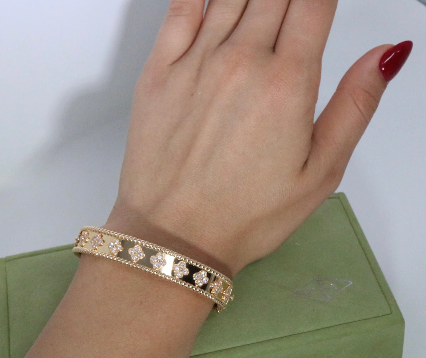New Van Cleef & Arpels Perlee Clover Rose Gold diamond bracelet