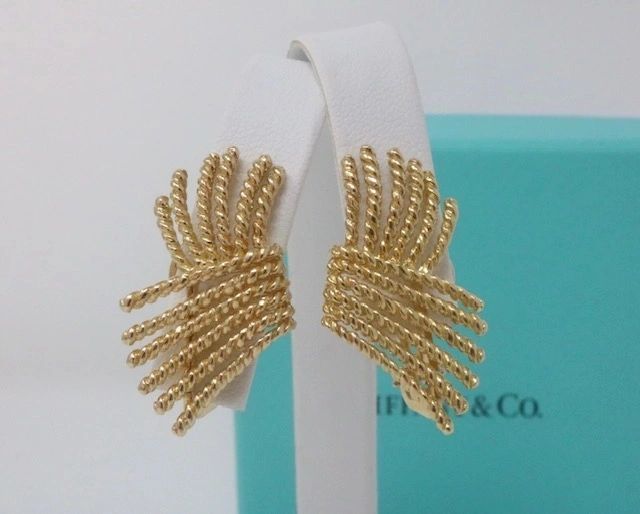 Tiffany and Co Shlumberger 18K Gold V Fan Rope Clip On Stud Earrings