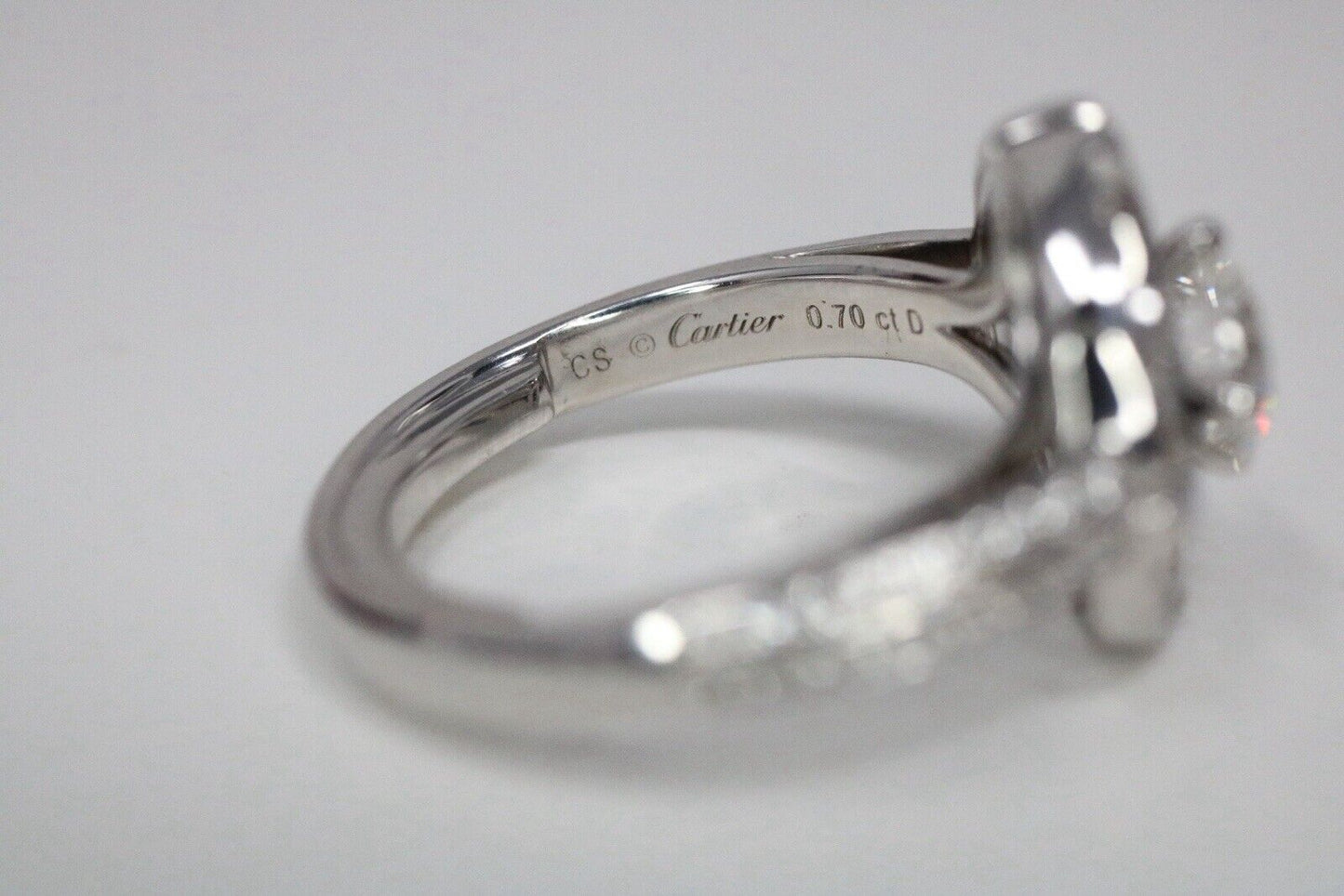 Cartier Galanterie De Cartier Round Diamond Engagement Ring 1.14ct 18K VVS2