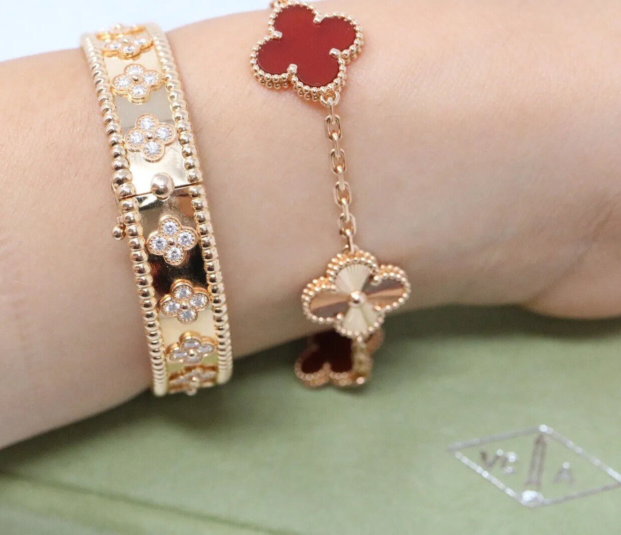Van Cleef And Arpels Rose Gold Guilloche & Carnelian Vintage Alhambra Bracelet