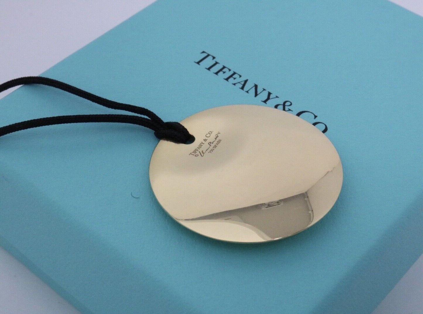 TIFFANY & CO ELSA PERETTI LARGE 18K YELLOW GOLD ROUND DISK PENDANT