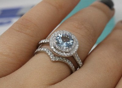 TIFFANY & CO SOLESTE "V" DIAMOND PLATINUM BAND WEDDING ENGAGEMENT RING