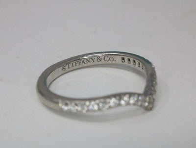 TIFFANY & CO SOLESTE "V" DIAMOND PLATINUM BAND WEDDING ENGAGEMENT RING