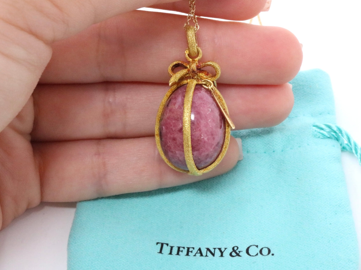 Tiffany & Co Schlumberger 18K Large Rhodonite Egg Charm Pendant Necklace