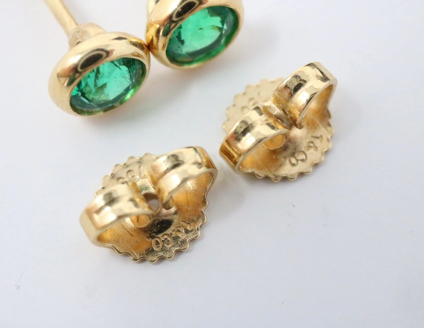 Tiffany & Co Elsa Peretti Emerald Stud Earrings .50ct 18k Gold