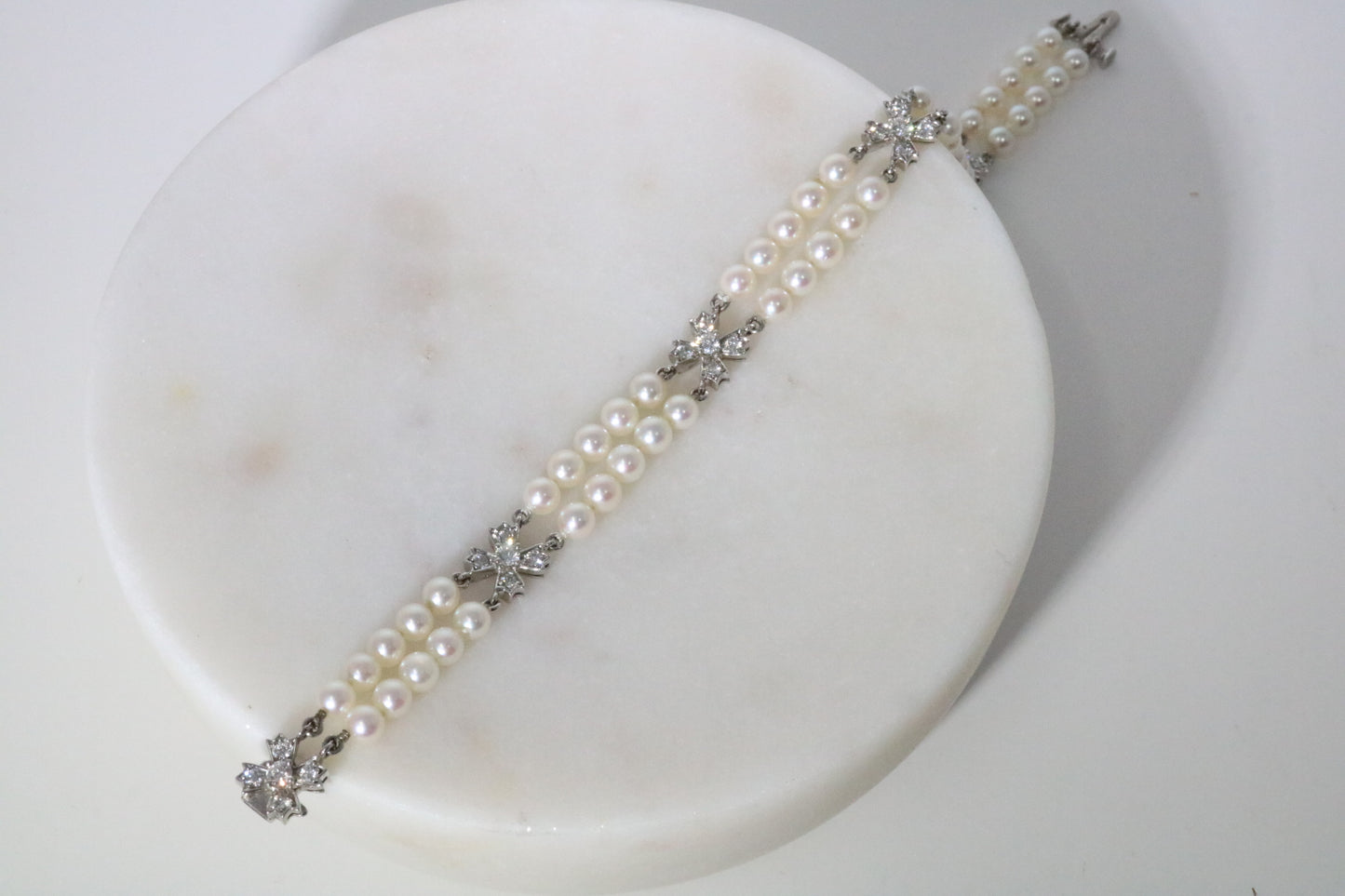 Tiffany & Co Platinum 1.00ctw Diamond and Pearl Floret Victoria Bracelet