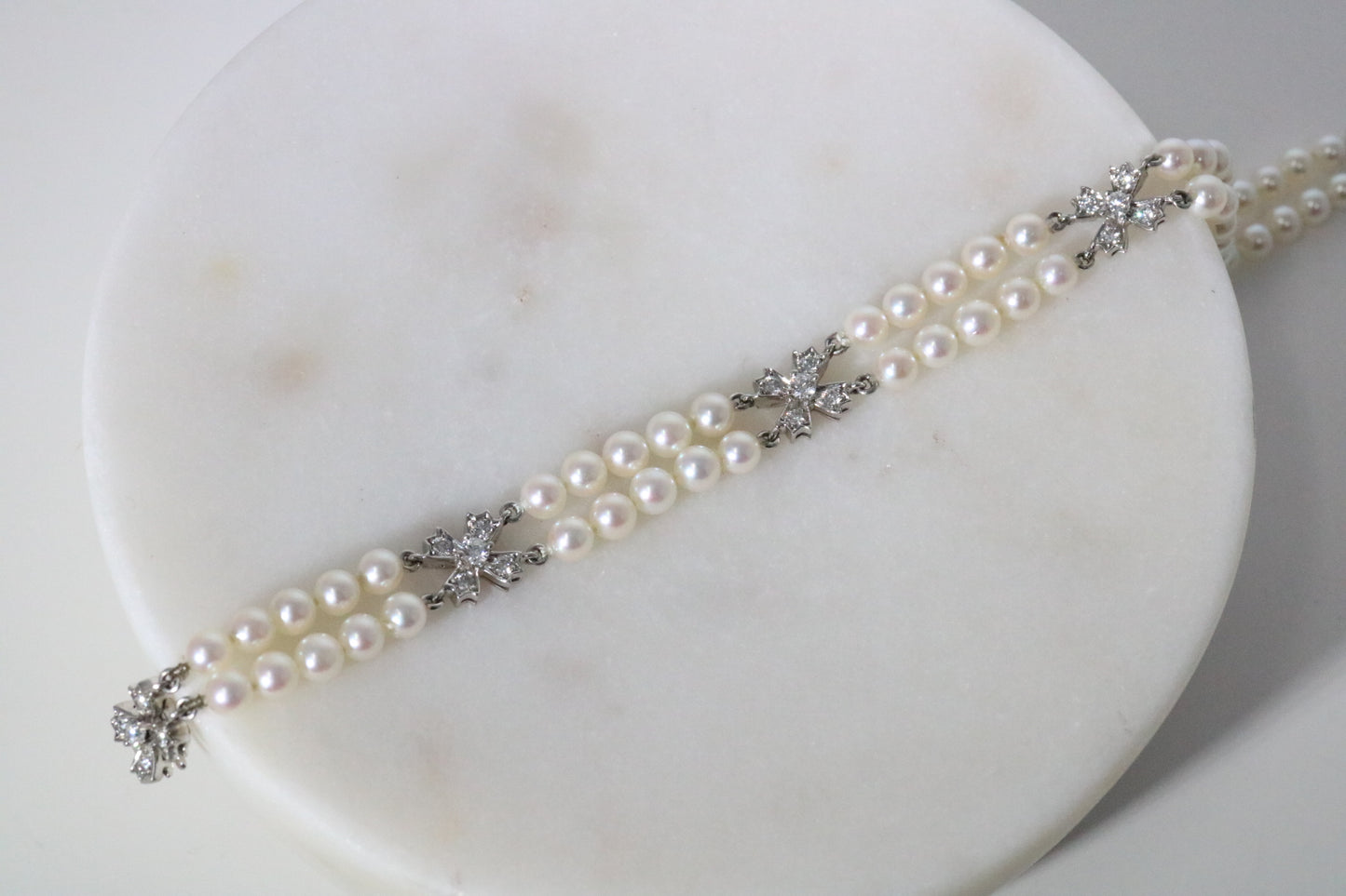 Tiffany & Co Platinum 1.00ctw Diamond and Pearl Floret Victoria Bracelet