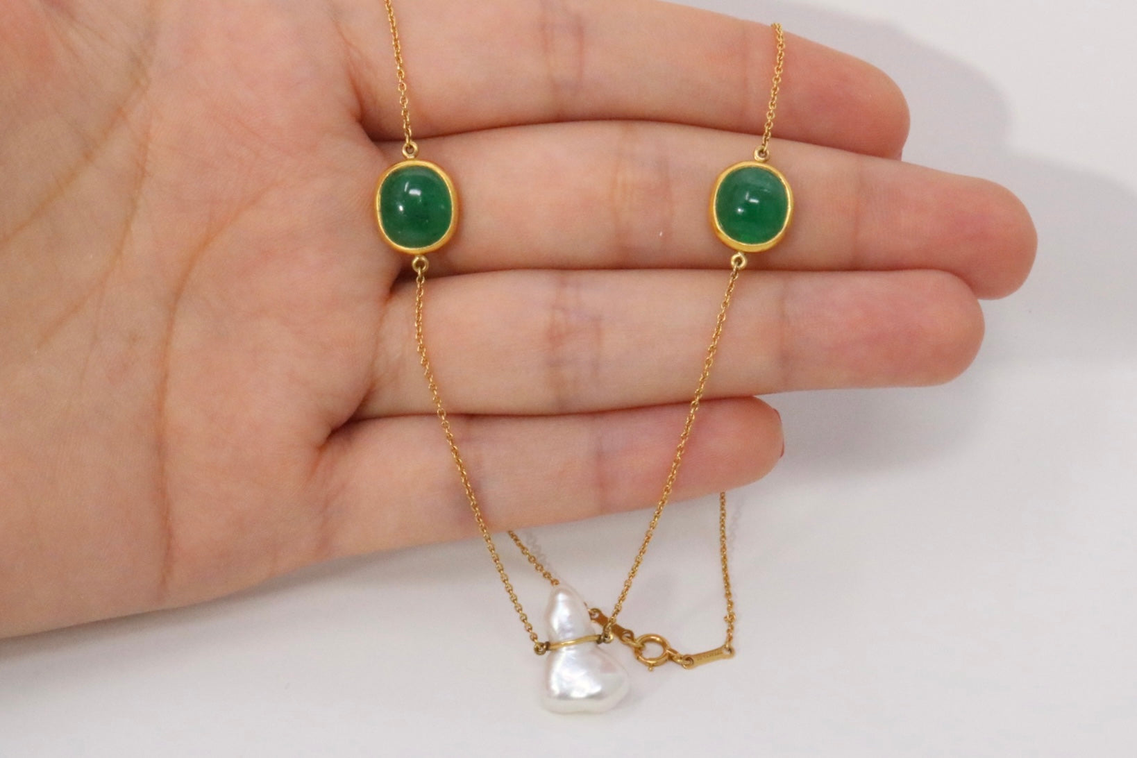 ティファニー　エルサペレッティ　エメラルド Elsa Peretti® Color by the Yard Pendant in Yellow Gold with
