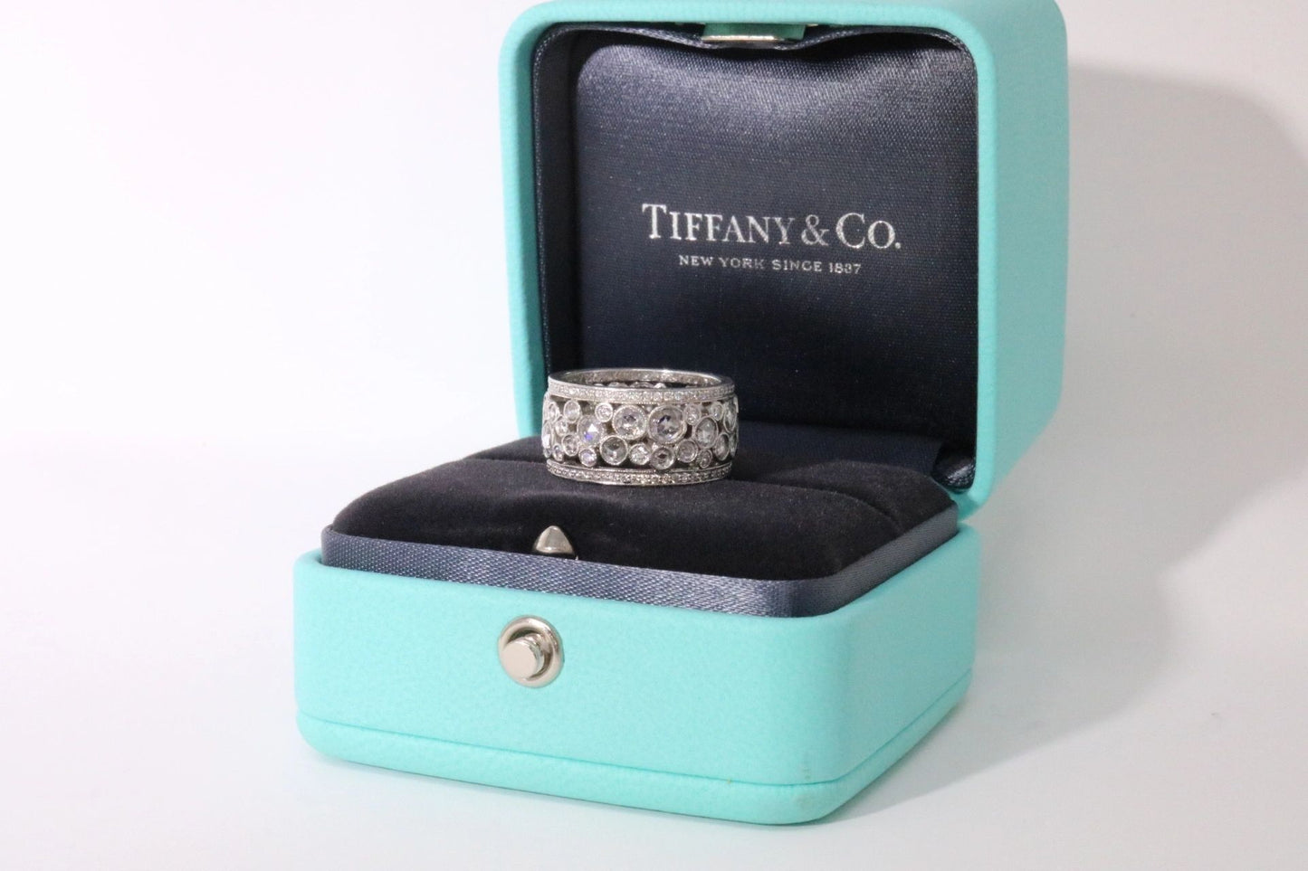 Tiffany & Co Platinum Cobblestone 2.1ct Rose Cut Diamond Band Ring 10mm