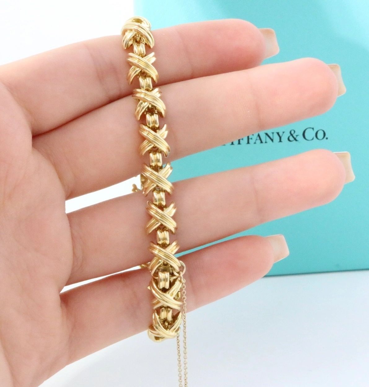 Tiffany & Co Signature X Bracelet in 18K Yellow Gold