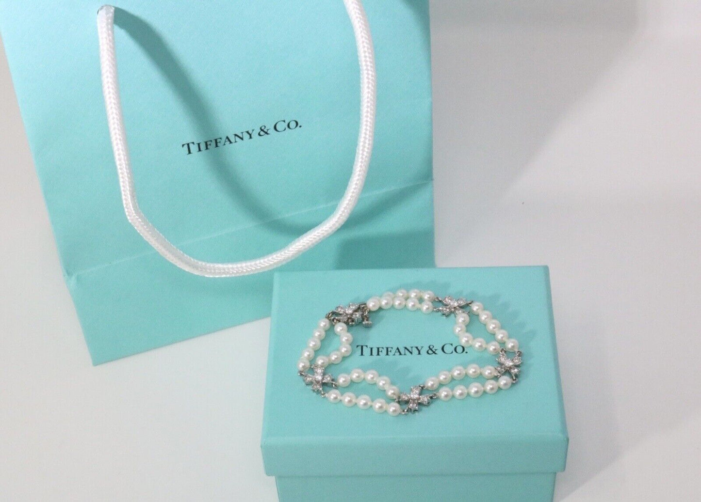 Tiffany & Co Platinum 1.00ctw Diamond and Pearl Floret Victoria Bracelet