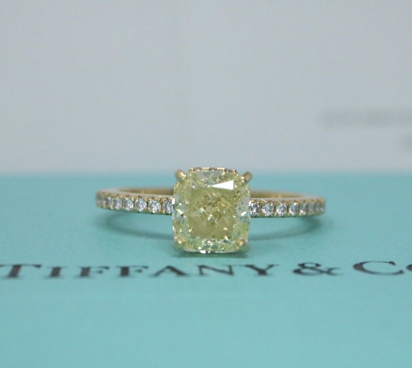 Tiffany & Co Solitaire True 1.61ct Engagement Ring Fancy Yellow Diamond 18K