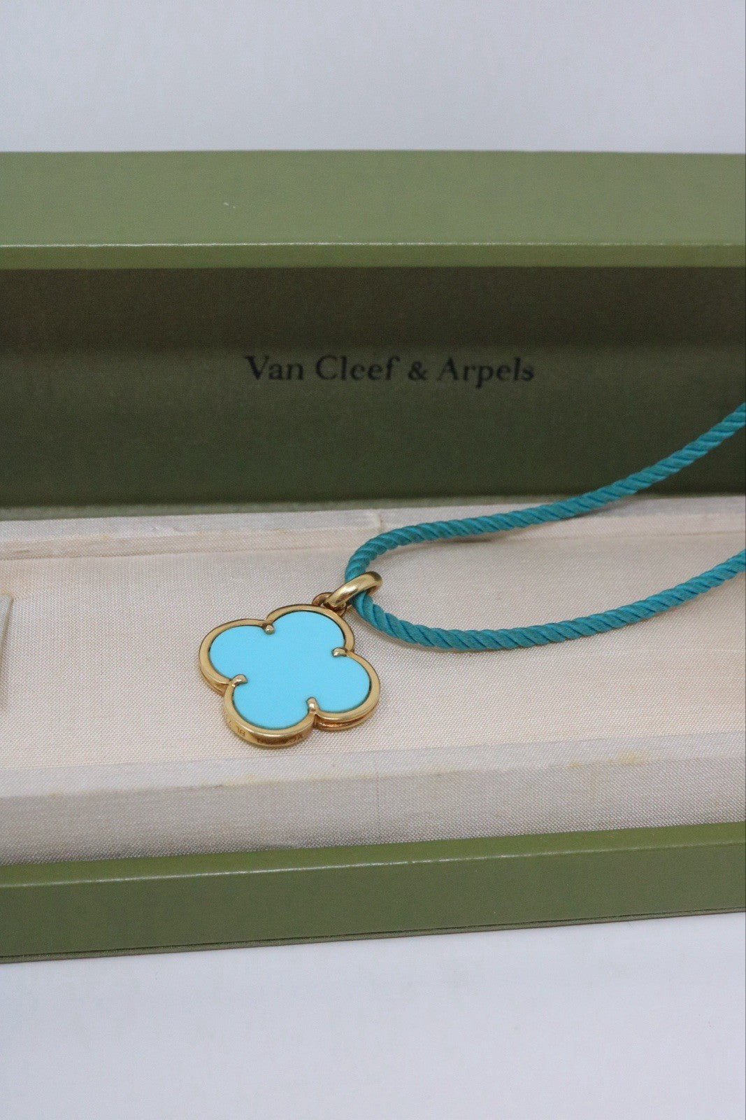 Van Cleef & Arpels Magic Alhambra 18k Yellow Gold Turquoise Pendant Necklace