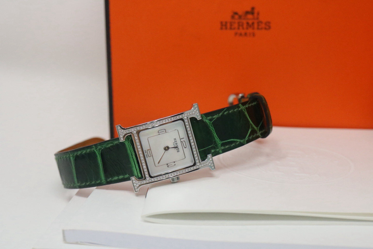 Hermes Women's Heure H Swiss Leather Strap Diamonds Quartz Watch Small 25mm