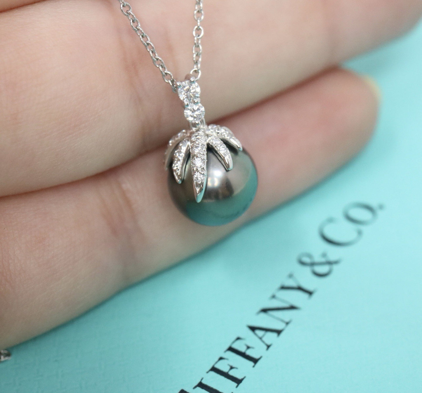 Tiffany & Co Fireworks Platinum Tahitian Pearl & Diamond Pendant Necklace $5k