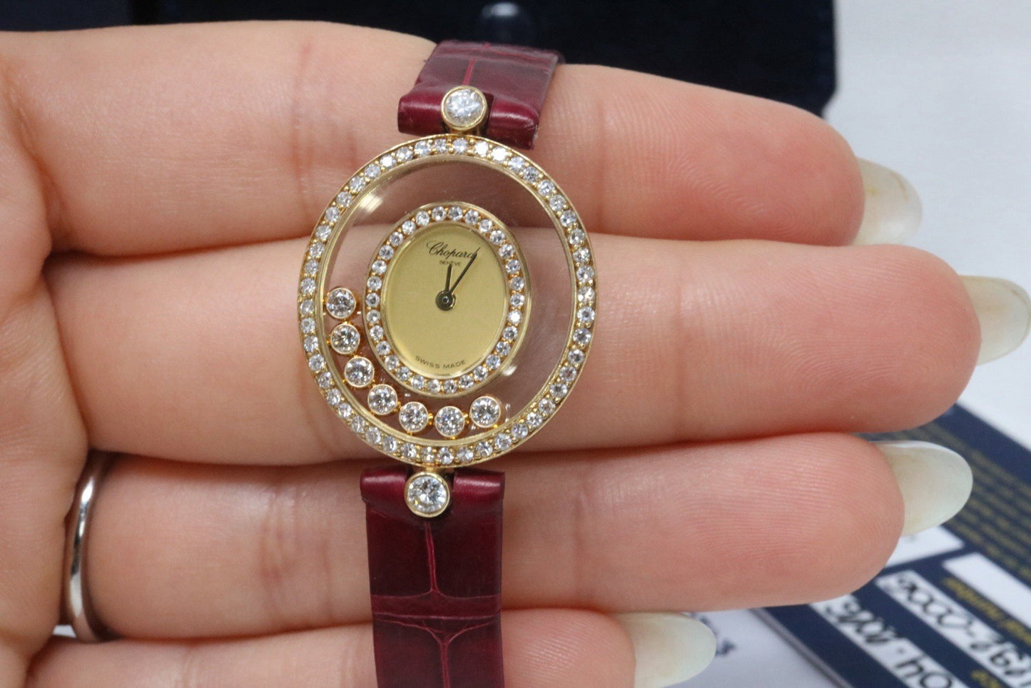 Chopard Happy Diamonds 24mm 18k Yellow Gold Ladies Oval Watch 20/4292