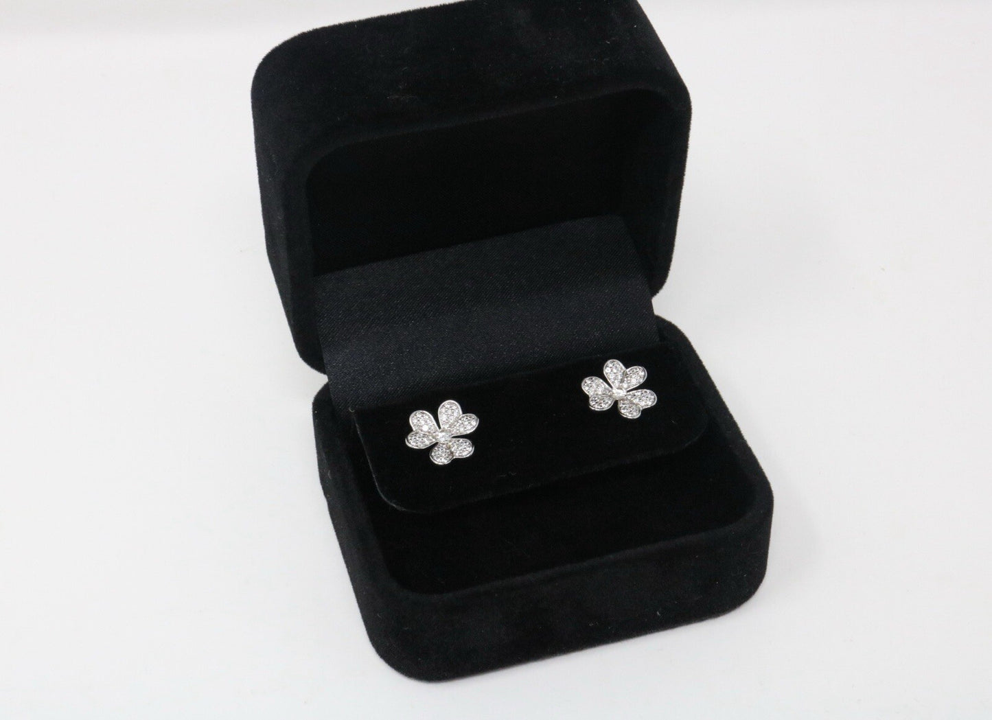 Frivole Style Flower Diamond Earrings 14K White Gold 1.45ctw*