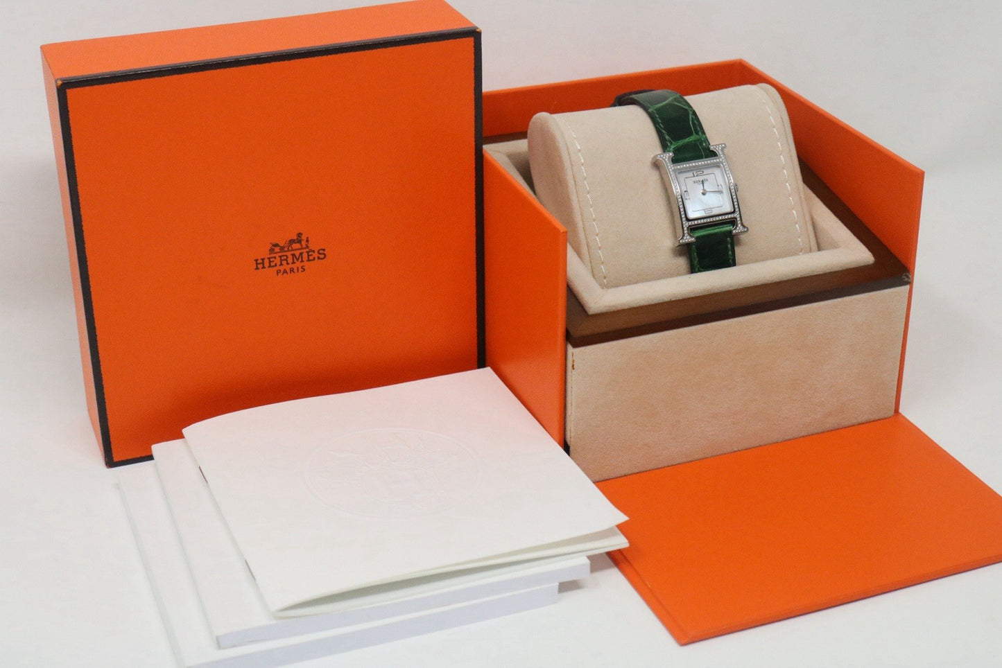 Hermes Women's Heure H Swiss Leather Strap Diamonds Quartz Watch Small 25mm