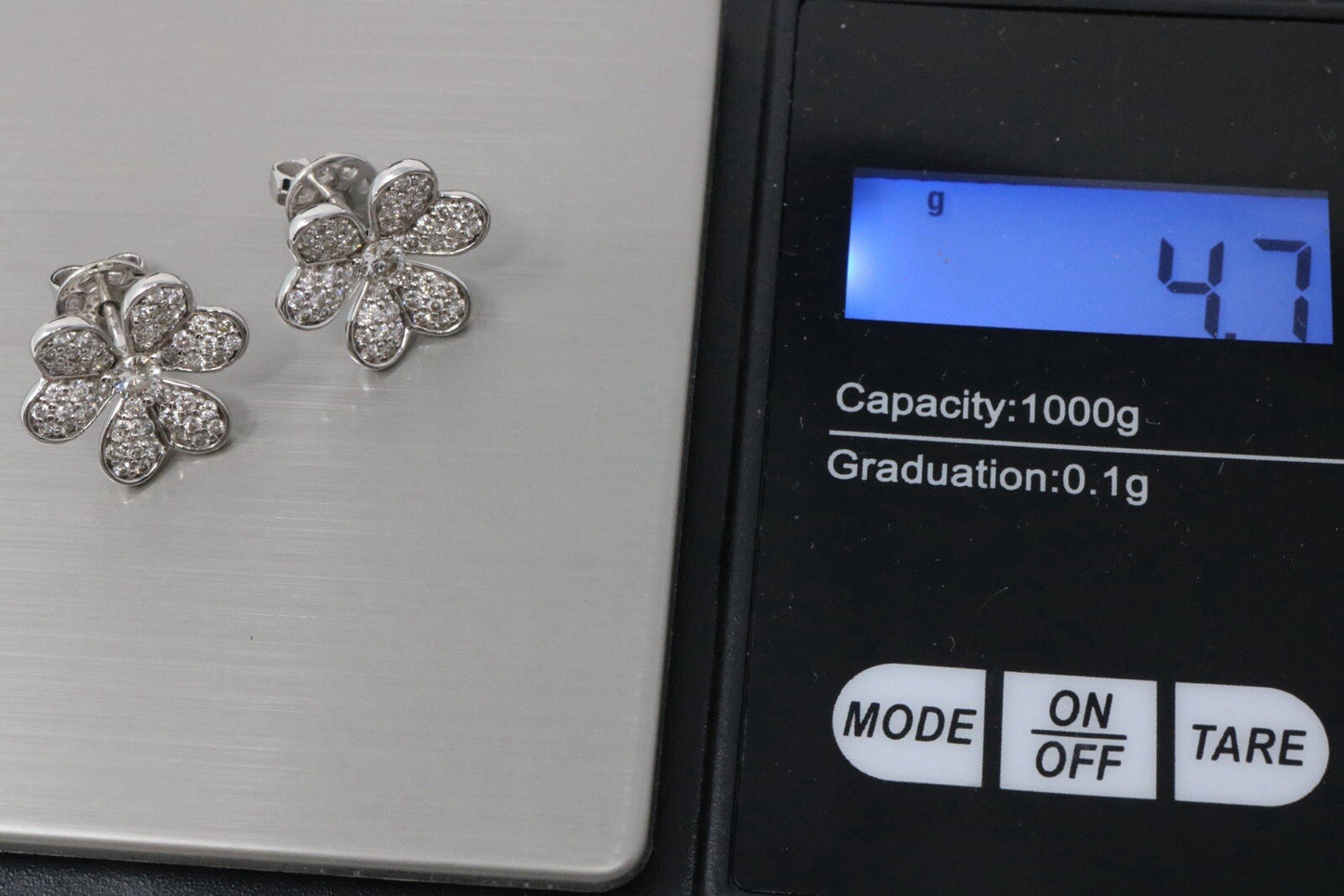 Frivole Style Flower Diamond Earrings 14K White Gold 1.45ctw*