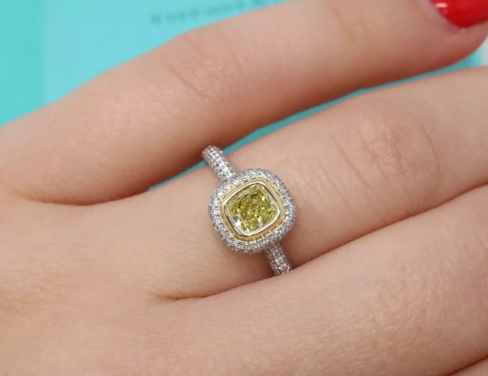 Tiffany & Co Plat Fancy Intense Yellow Diamond Engagement Ring 1.52ct IF