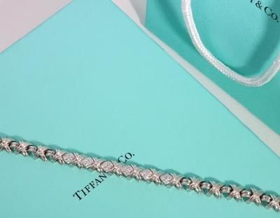 Tiffany & Co Siganture X diamond bracelet in White Gold