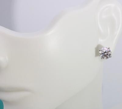 Tiffany & Co Diamond Stud Earrings In Platinum