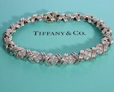 Tiffany & Co Siganture X diamond bracelet in White Gold