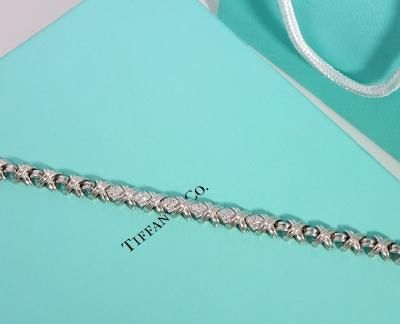 Tiffany & Co Siganture X diamond bracelet in White Gold